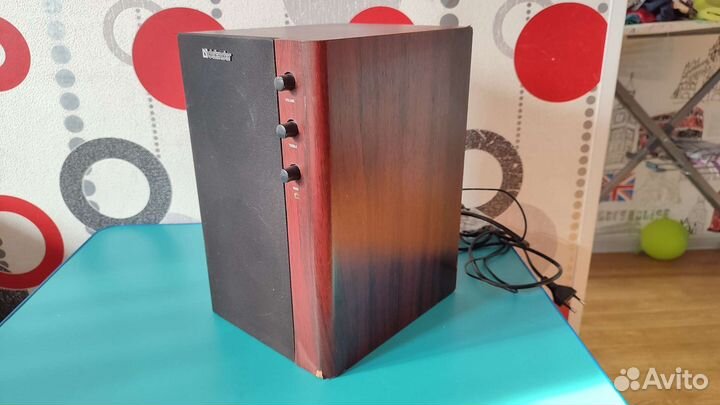 Продам Колонку Defender