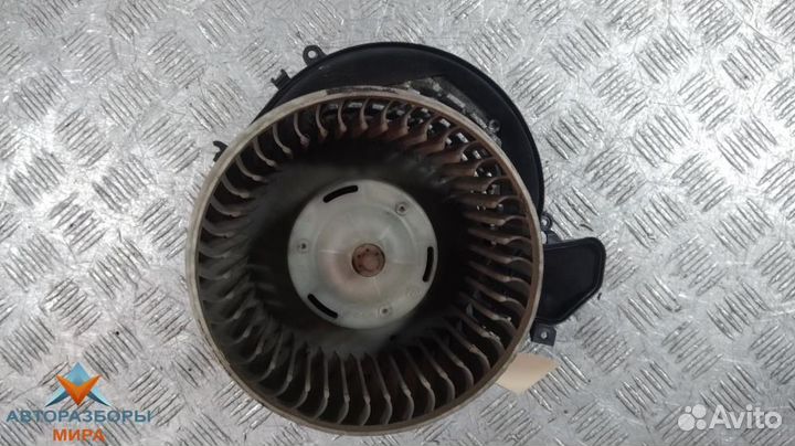 Моторчик печки Volvo S60 2004