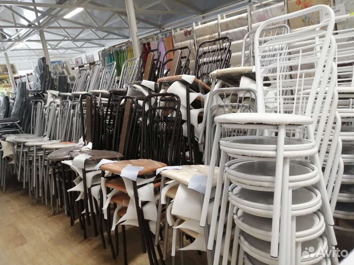 Стулья и табуретки