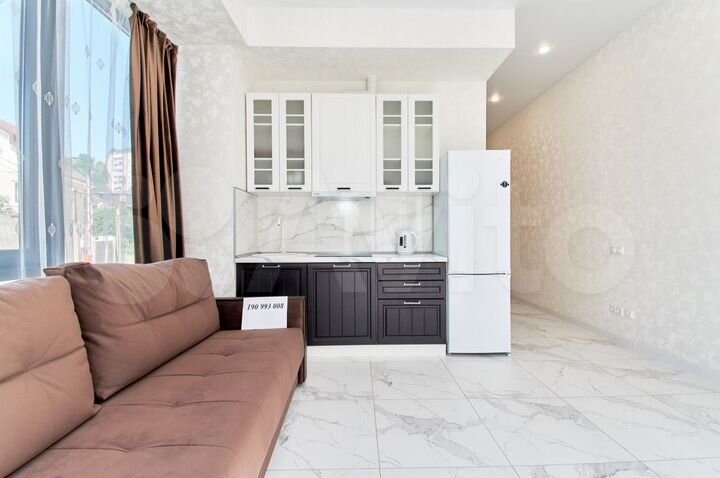 1-к. квартира, 37 м², 1/4 эт.