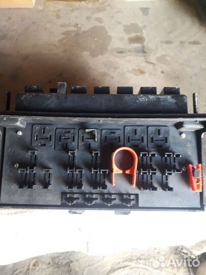 Блок предохранителей ваз 2105