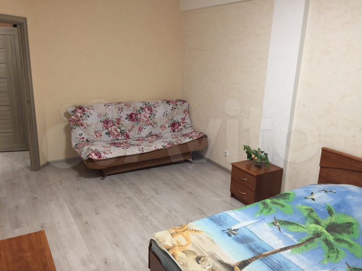 2-к. квартира, 45 м², 7/25 эт.