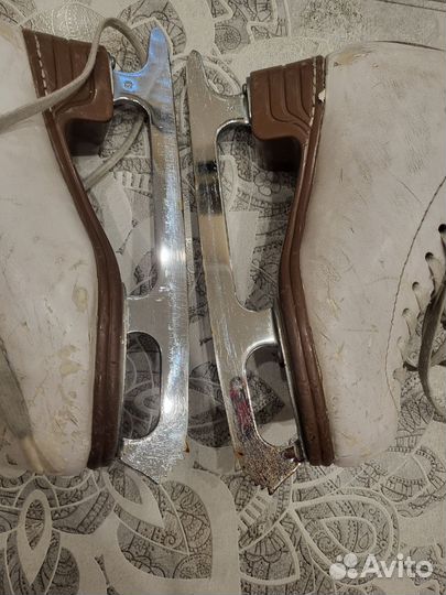 Фигурные коньки jackson