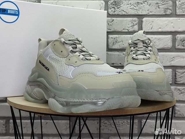 Кроссовки Balenciaga tripl s clear sole grey