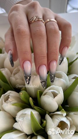 Маникюр педикюр