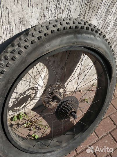 Колесо заднее 26 на fat bike в сборе