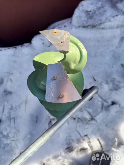 Ледобур мора