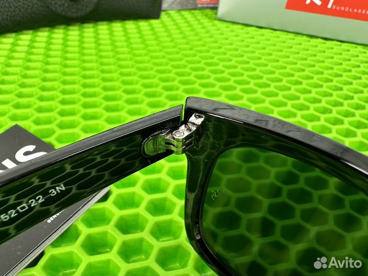 Солнцезащитные очки ray ban wayfarer 2140