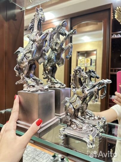 Статуэтка конь 2шт