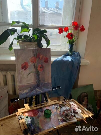 Картина маслом «Тюльпаны на окне»