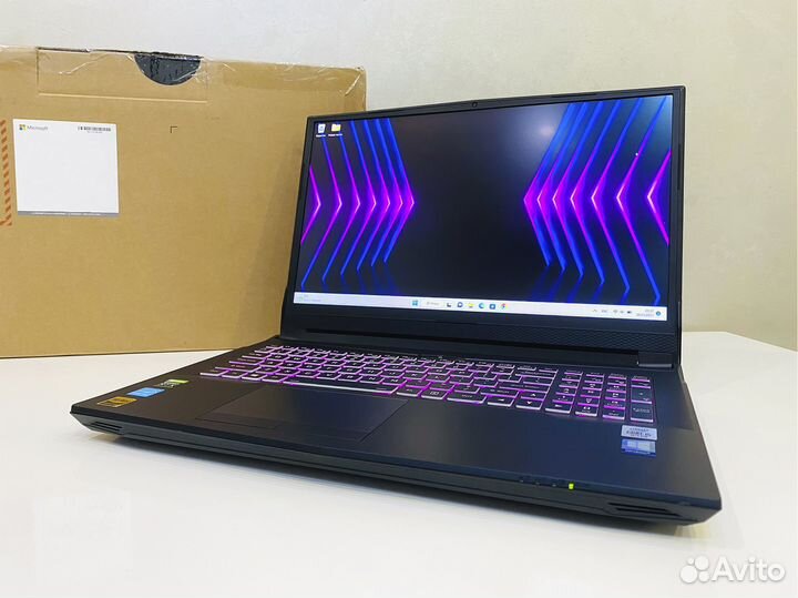Игровой ноутбук RTX 3070 i5 10400 16Gb 144Hz IPS