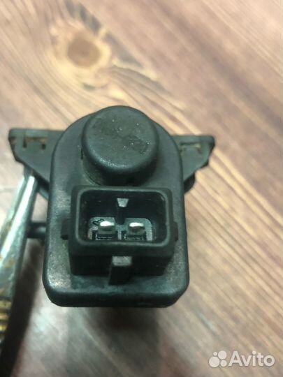 Клапан электромагнитный 2.3 M9T Renault Master 3