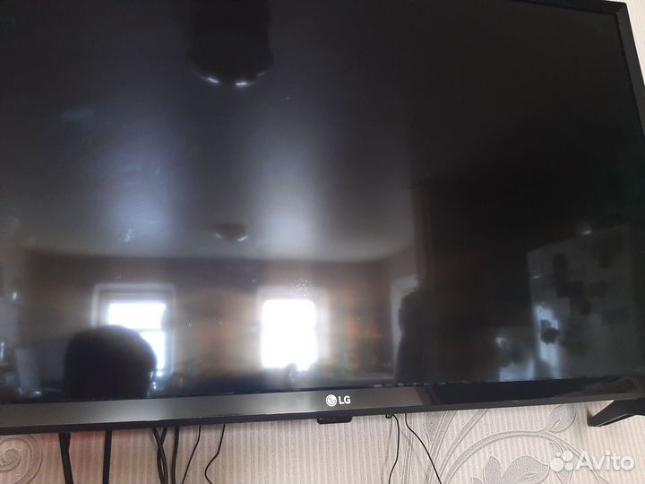 Телевизор LG 32 дюйма