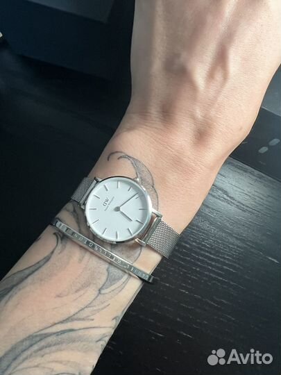 Наручные часы и браслет Daniel Wellington оригинал