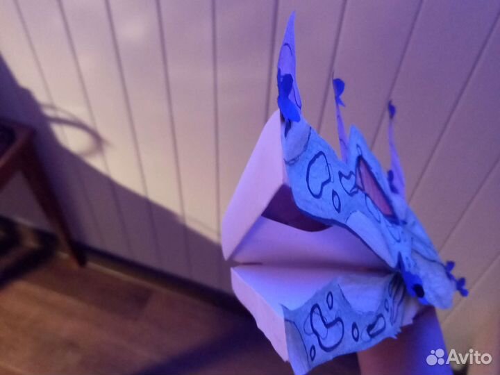 Бумажный дракон на руку