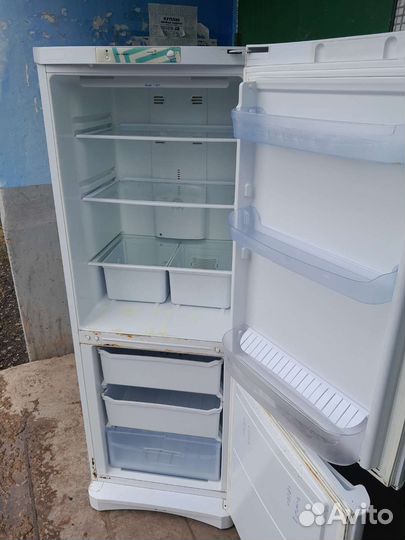 Холодильник бу indesit.Достака