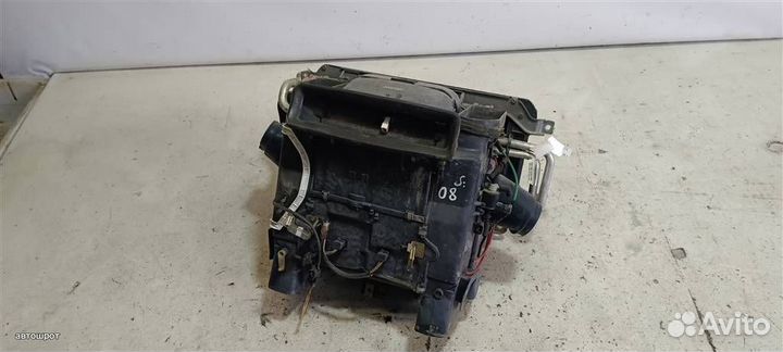 Корпус печки mersedesbenz W124 84-93г