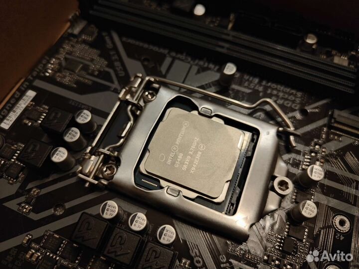 Материнская плата с процессором H310m, g5400