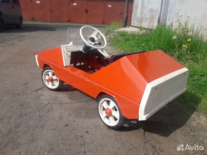 Педальная машина Оренбуржец