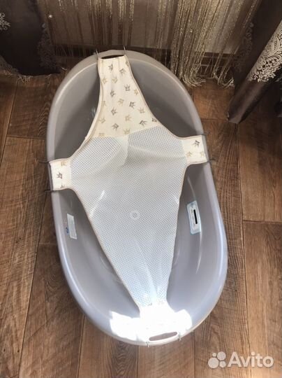 Детская ванночка для купания с гамаком