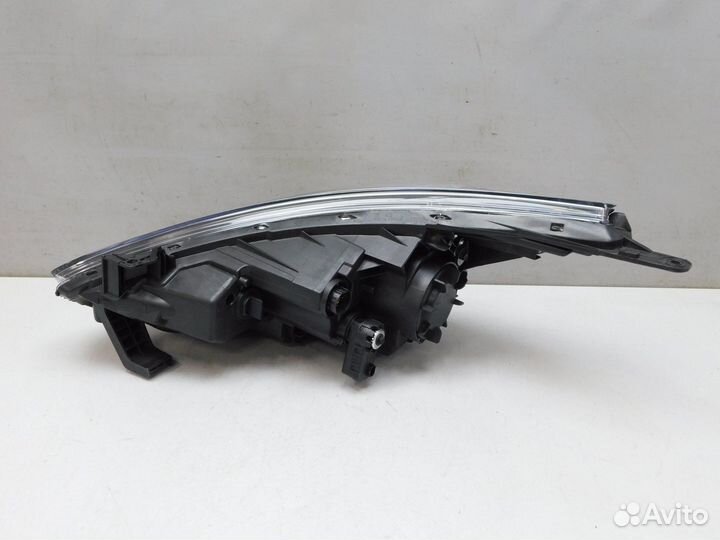 Фара правая Hyundai Solaris (55487)