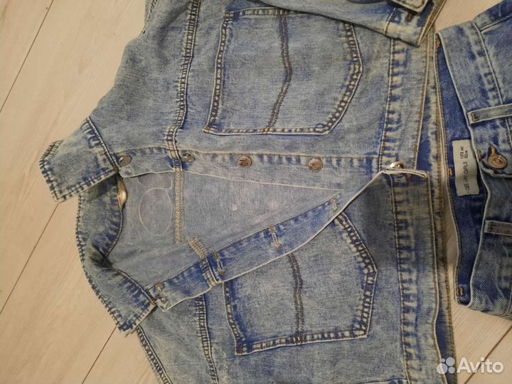 Джинсовая куртка, юбка, шорты