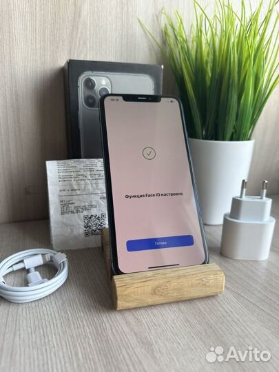iPhone 11 Pro Max, 64 ГБ