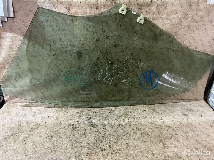 Стекло двери Mazda 3 BK Мазда