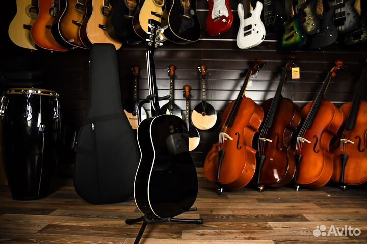 Акустическая гитара Veston + Аксессуары