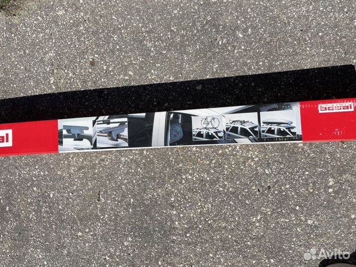 Автомобильный багажник на крышу