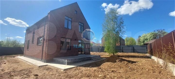 Дом 140 м² на участке 8,5 сот.