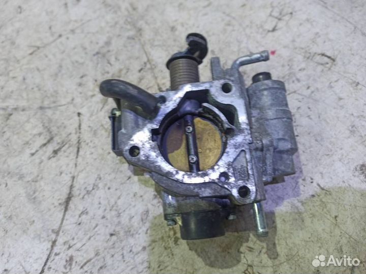 Дроссельная заслонка