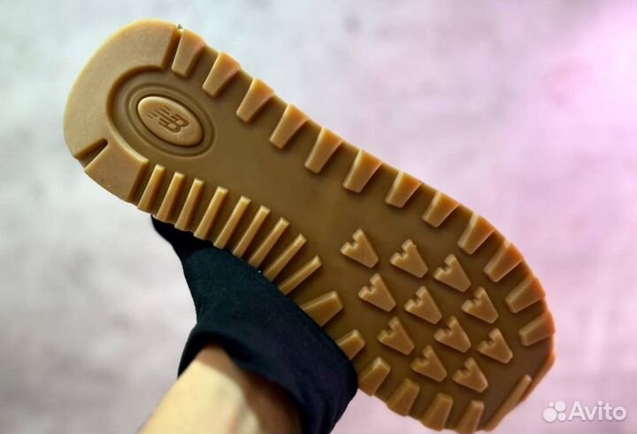 Кроссовки New Balance комфортные