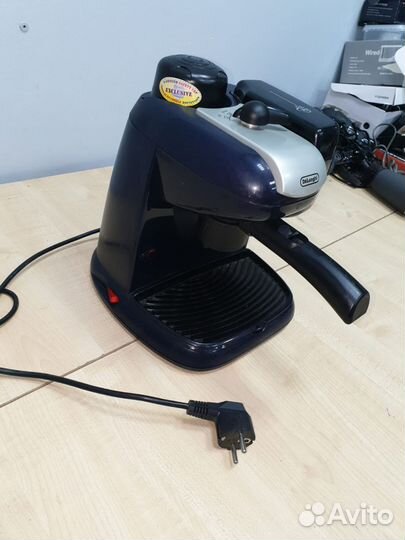 Кофемашина delonghi ec9