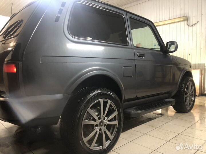LADA 4x4 (Нива) 1.7 МТ, 2020, 110 000 км