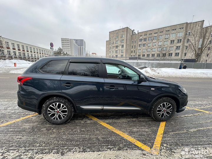 Mitsubishi Outlander 2.0 CVT, 2019, 45 000 км