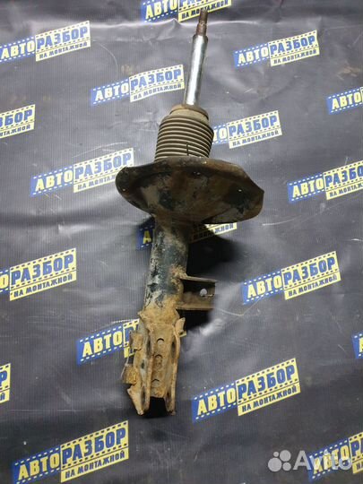 Стойка амортизатора Киа Сид 1