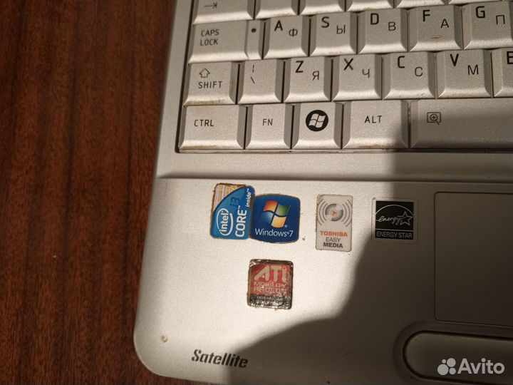 Ноутбук toshiba на запчасти