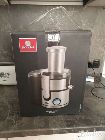 Центробежная соковыжималка Rondell RDE-1501