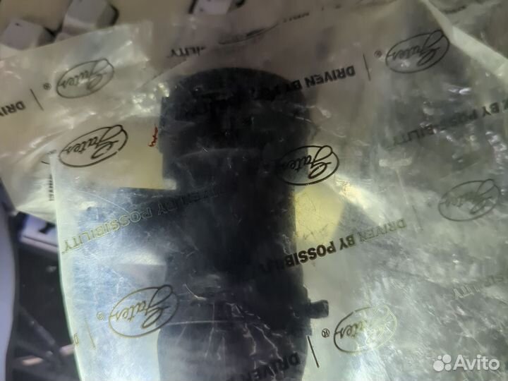 Патрубок системы охлаждения WAG