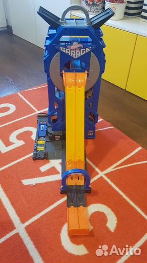 Hot Wheels Сити мега гараж