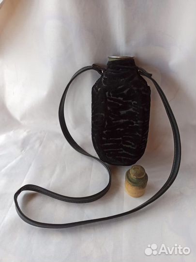 Фляга с чехлом на ремне