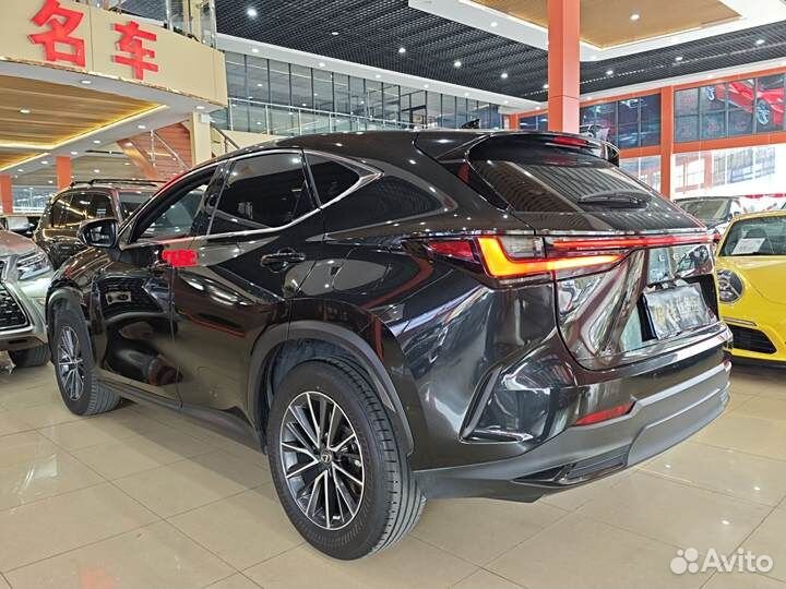 Lexus NX 2.5 AT, 2022, 30 000 км