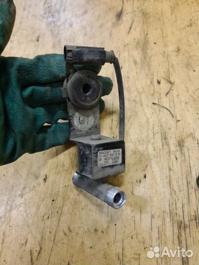 Клапан кондиционера Mercedes-Benz S-Klass седан