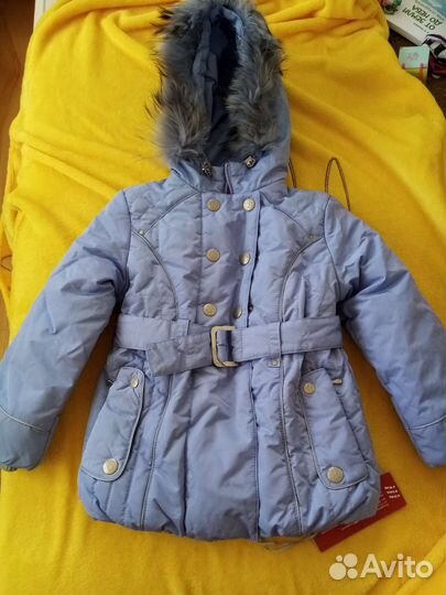 Куртки зимние и демисезонные для девочек двойняшек