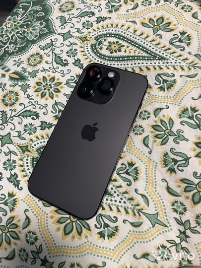Телефон iPhone 14 pro