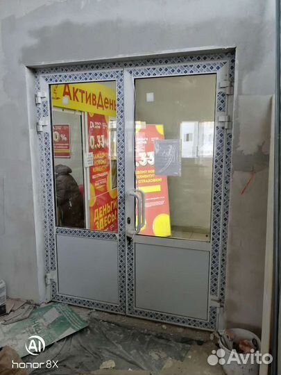 Дверь входная алюминиевая