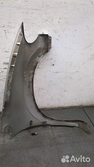 Крыло Chrysler Voyager, 2006