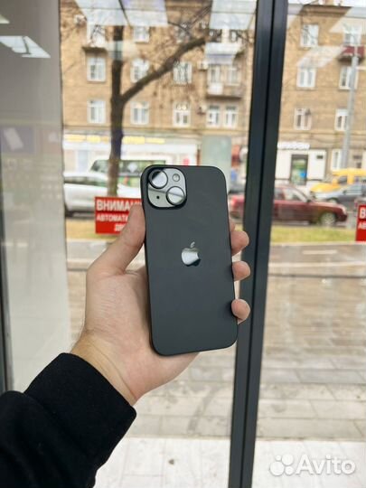 iPhone 15, 128 ГБ