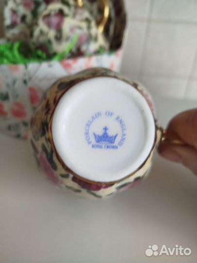 Кофейня пара, английский фарфор